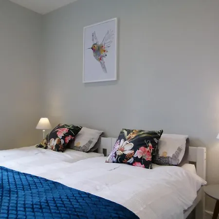 Bb Z Widokiem Na Krynice * 크리니차 즈드로이