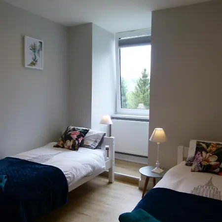 Bb Z Widokiem Na Krynice 아파트