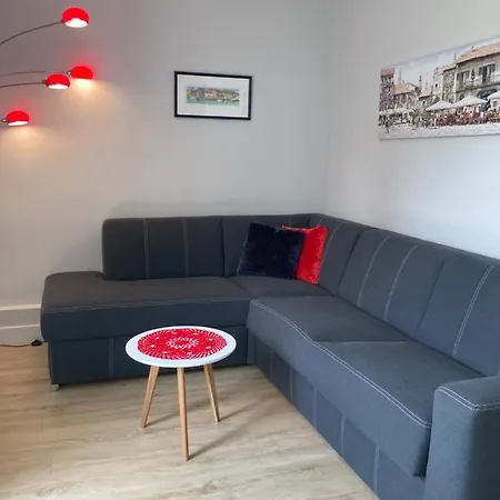 Bb Z Widokiem Na Krynice * 크리니차 즈드로이